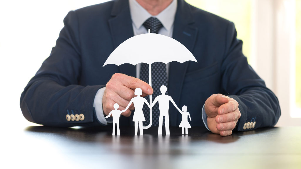 How Security Guards Can Protect You and Your Family